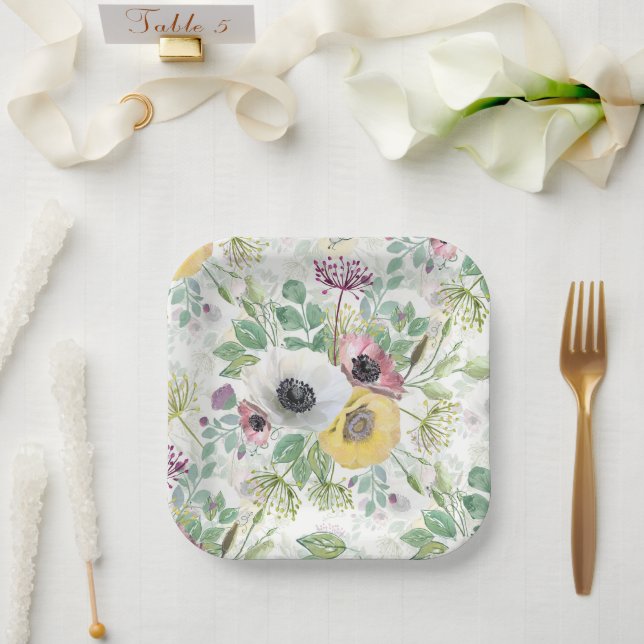Plato De Papel Pink, white and yellow anemones.  paper plates (Boda)
