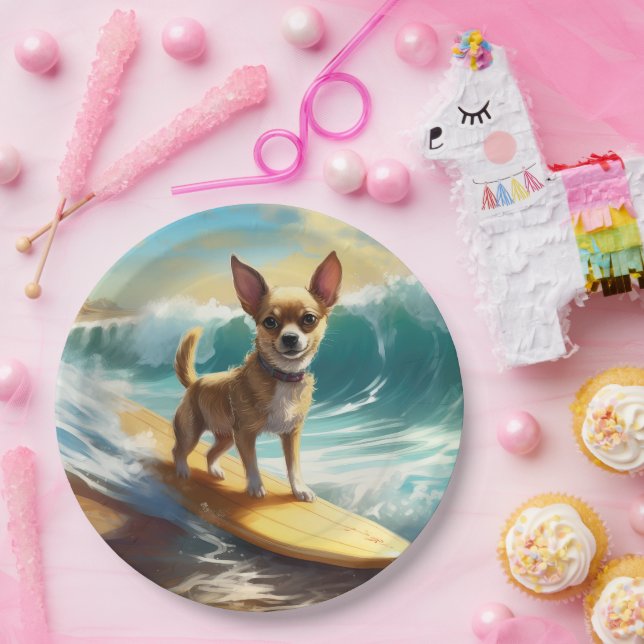 Plato De Papel Pintura de Chihuahua Beach Surfing (Fiesta)
