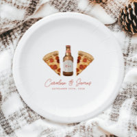 Pizza y cerveza para bodas de parejas informales. 
