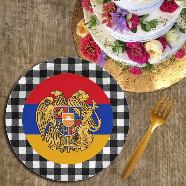 Plato De Papel Placa de Armenia, plancha de búfalo y bandera arme (Subido por el creador)