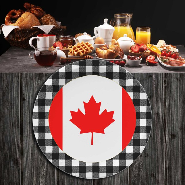 Plato De Papel Placa de Canadá, plancha de búfalo y bandera canad (Subido por el creador)