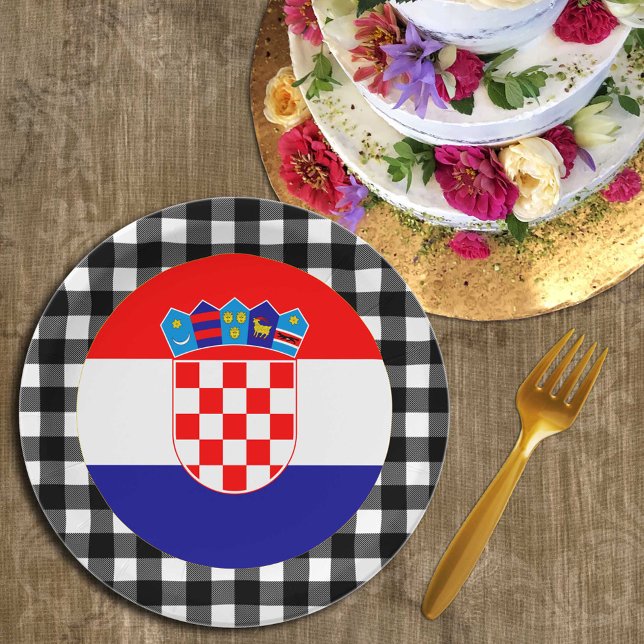 Plato De Papel Placa de Croacia, plancha de búfalo y bandera croa (Subido por el creador)