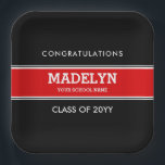 Plato De Papel Placa de papel de graduación de Personalizado rojo<br><div class="desc">Placas de papel personalizado de graduación en negro y rojo.</div>