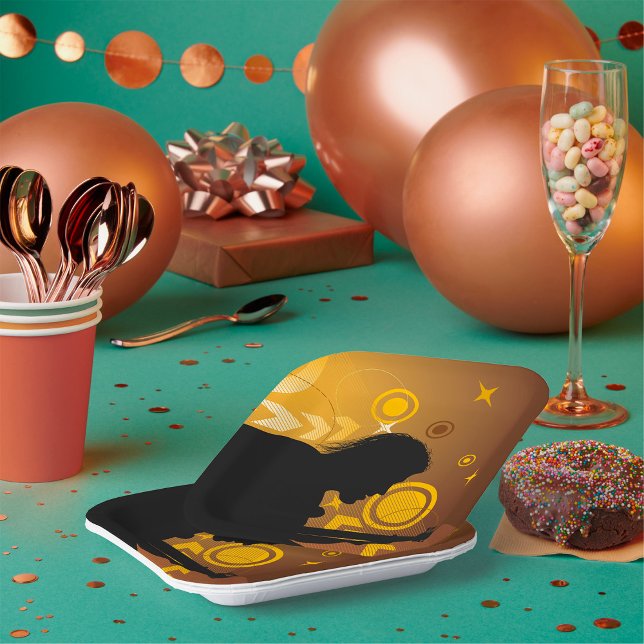 Plato De Papel Placas de papel de músico de rock guitariano (Subido por el creador)