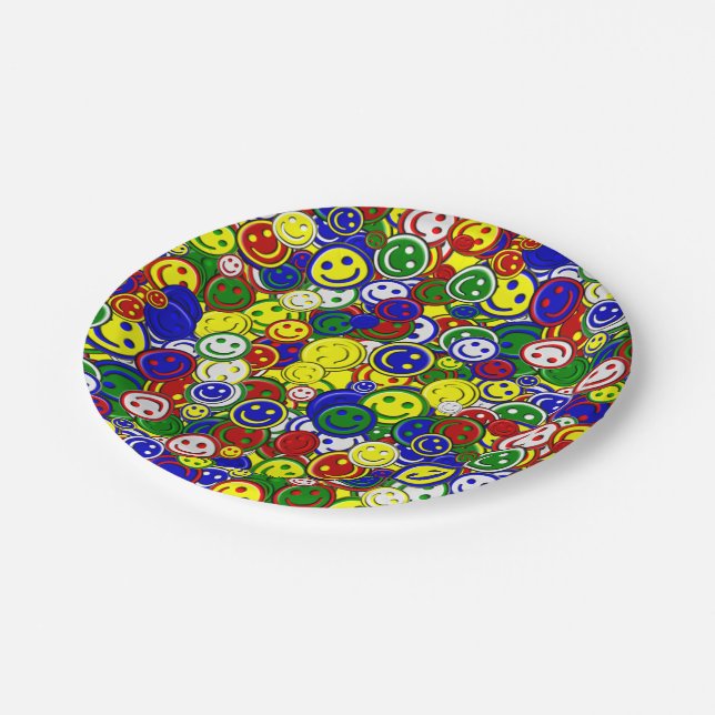 Plato De Papel Primario Happy Face Allover Beads (Angular)