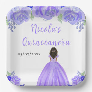 Plato De Papel Princesa de Piel Oscura Quinceañera Floral Púrpura