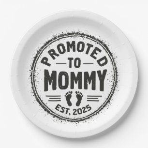 Plato De Papel Promovido a mamá Este. invitación del embarazo