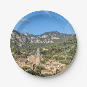 Plato De Papel Pueblo antiguo de Valldemossa - Mallorca, España