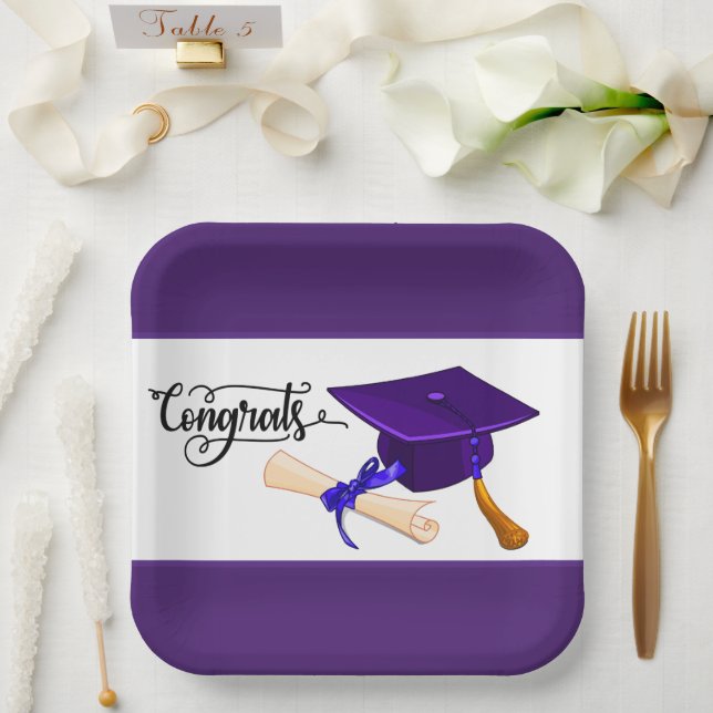 Plato De Papel Purple Graduation Cap And Diploma  (Boda)