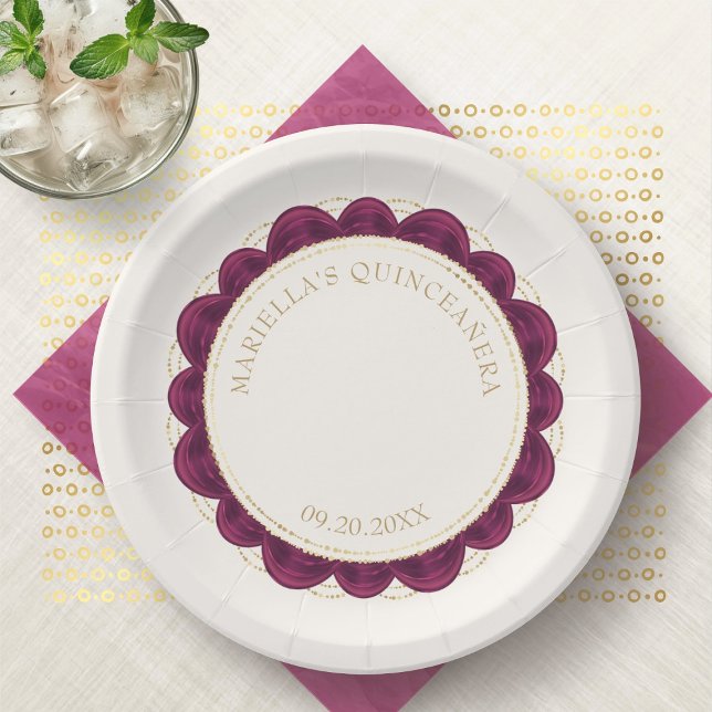 Plato De Papel Quinceañera Borgoña (Subido por el creador)