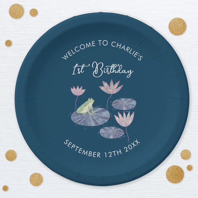 Plato De Papel Rana en un Fiesta del primer cumpleaños de Lily Po (Cute frog themed personalized first 1st custom age birthday party paper plates)