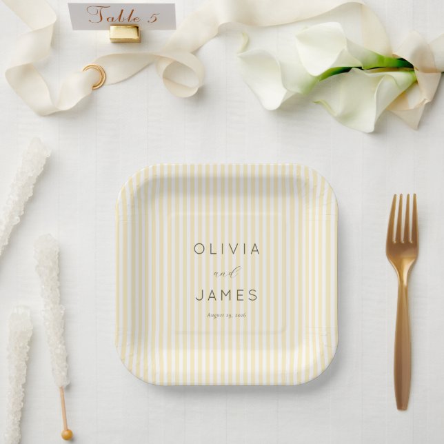 Plato De Papel Rayas de Crema Elegantes (Boda)