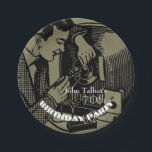 Plato De Papel Reparador de TV Vintage 70th Birthday Party P Plat<br><div class="desc">Placa de papel de fiesta de 70 años de personalizable con un ilustracion retro de un reparador de TV. Puede cambiar fácilmente el texto (fuente, tamaño, color y posición) y el color de fondo haciendo clic en el botón personalizar o personalizar. La servilleta de papel de cumpleaños coincidente, el cumpleaños...</div>