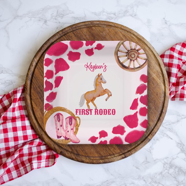 Plato De Papel Rodeo de cowgirl cumpleaños modelo de vaca rosa po (Subido por el creador)