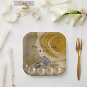 Plato De Papel Rosa blanca, anillo y Boda de Perlas