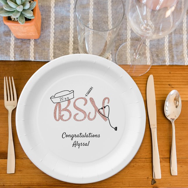 Plato De Papel Rosa purpurina BSN fiesta de posgrado de enfermerí (Subido por el creador)