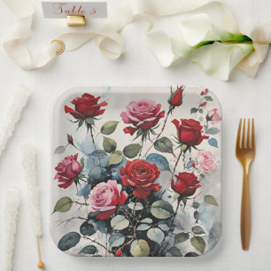 Plato De Papel Rosas Rojas Y Rosadas De Largo Plazo Y Lúgubre