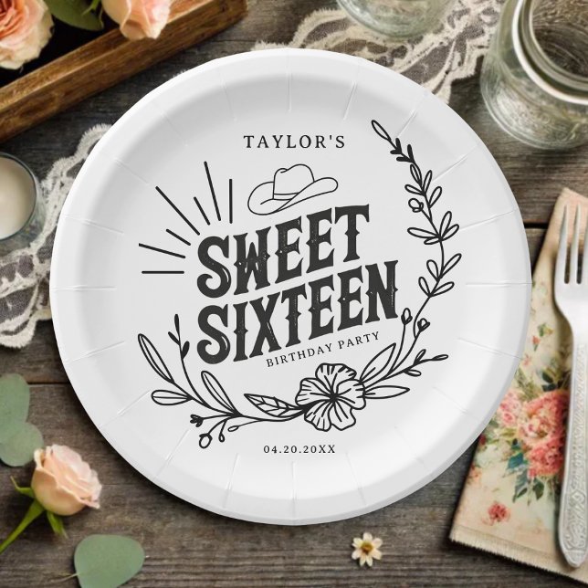 Plato De Papel Rústica Cowgirl Floral Sweet Dieciséis cumpleaños (Rustic cowgirl sweet sixteen paper plate with floral design and western hat accent.)
