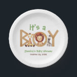 Plato De Papel Safari Animals es un Baby Shower de Boy Wood<br><div class="desc">Para una ducha de bebé con tema de selva / animales de safari, para un bebé. La palabra Boy está hecha de letras de madera. Entre las letras hay animales de la selva: un león dentro del O, una jirafa y una cebra entre las letras. Encima de las letras de...</div>