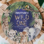 Plato De Papel Safari azul marino salvaje de un primer cumpleaños<br><div class="desc">Celebra el primer viaje de tu pequeño por el sol con nuestras "Placas de papel de primer cumpleaños de animales salvajes de un Safari", perfectas para agregar un toque de aventura a la fiesta de cumpleaños de tu hijo. Cada plato está muy bien diseñado, con un conjunto encantador de animales...</div>
