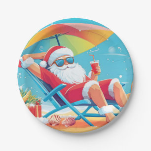Plato De Papel Santa Claus descansando en una playa tropical con