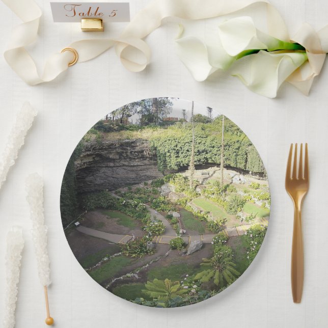 Plato De Papel Santuario oculto Umpherston Sinkhole (Boda)