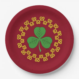 Plato De Papel Shamrock y Knotwork en rojo