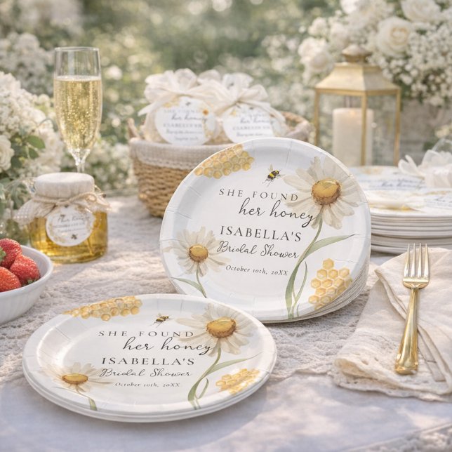 Plato De Papel She Found Her Honey Personalized Bee Bridal Shower (Subido por el creador)