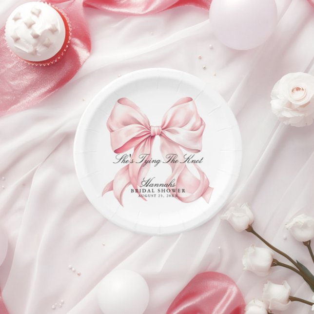 Plato De Papel She's Tying The Knot Pink Bow Paper Plates (Subido por el creador)