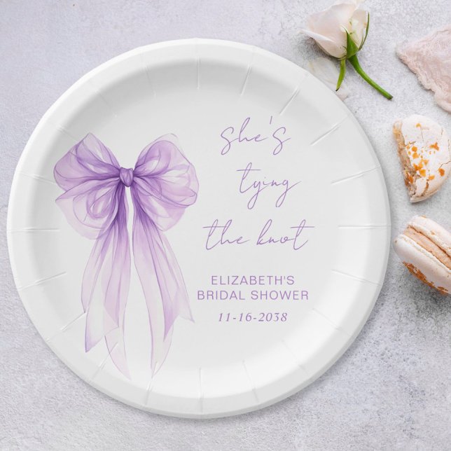 Plato De Papel She's Tying The Knot Purple Bow Bridal Shower (She's Tying The Knot Purple Bow Bridal Shower Paper Plates)