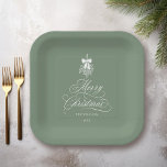 Plato De Papel Silky Sage Romántica caligrafía Feliz Navidad<br><div class="desc">Este plato de papel para Navidades incluye elegantes y románticas letras de caligrafía rápida,  acentuadas con un ramo de berry en invierno. Para una personalización más avanzada de este diseño,  haga clic en el BOTÓN HERRAMIENTA DE DISEÑO AZUL. También están disponibles los elementos coincidentes.</div>