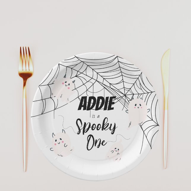 Plato De Papel Spooky One | 1 Placas de cumpleaños | Fantasma ros (Subido por el creador)