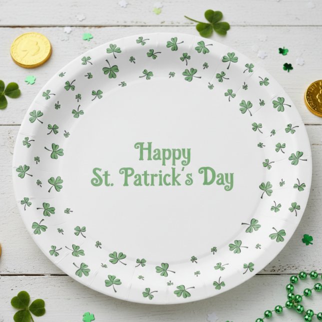 Plato De Papel St. Patrick’s Day Shamrock Border Round (Happy St Patrick's Day Paper Plates. Elegant Hand Drawn Lucky Green Clover Border for Saint Patrck's)