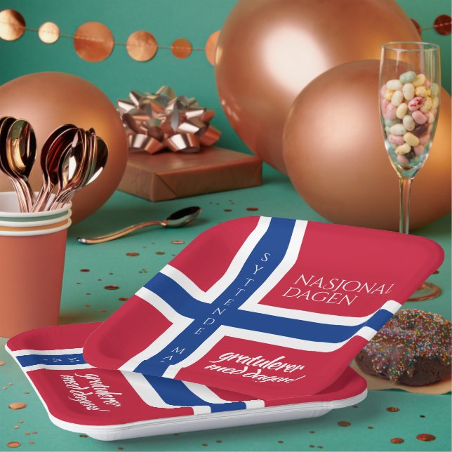 Plato De Papel Syttende Mai Bandera del Día Nacional Noruego del  (Multi)