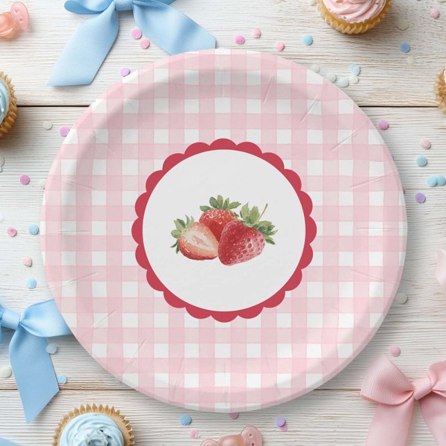 Plato De Papel Tema de cuadros rosados y fresas  (Pink Gingham with strawberry Paper plate for any party.)