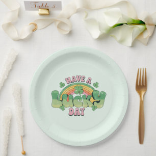 Plato De Papel Tener un día de suerte en la tipografía retro