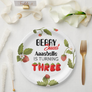 Plato De Papel Tercer cumpleaños de fresa