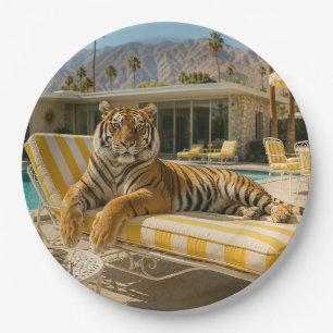 Plato De Papel Tigre junto a la piscina de Palm Springs