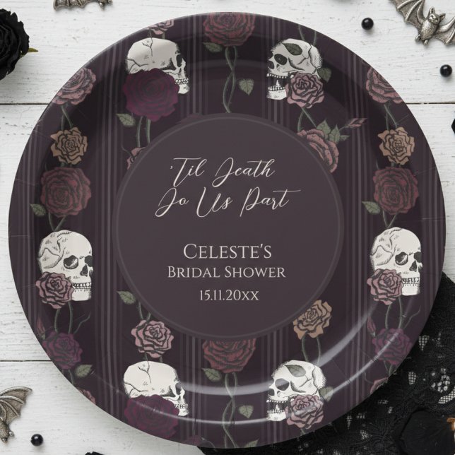 Plato De Papel ’Til Death Do Us Part Gothic Skull & Rose Wedding (Dark Burgundy Floral Skull 'Til Death Do Us Part Gothic Bridal Shower Paper Plates for Hallowedding)