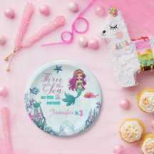 Tres en los Chicas de la sirena marina en tercer c