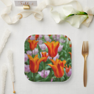 Plato De Papel Tulipanes naranjas brillantes en las placas de pap