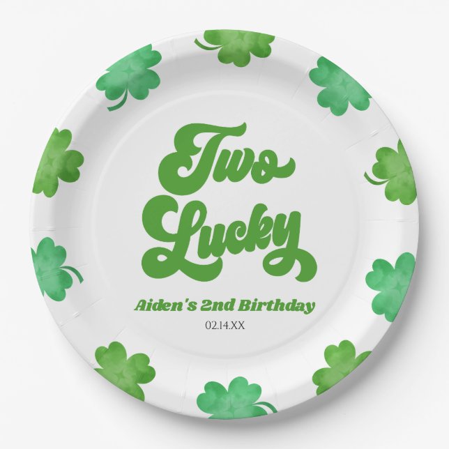 Plato De Papel Two Lucky Green Shamrock Clover Birthday Party (Anverso)