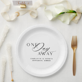 Plato De Papel Un día antes de la cena de ensayo elegante moderno