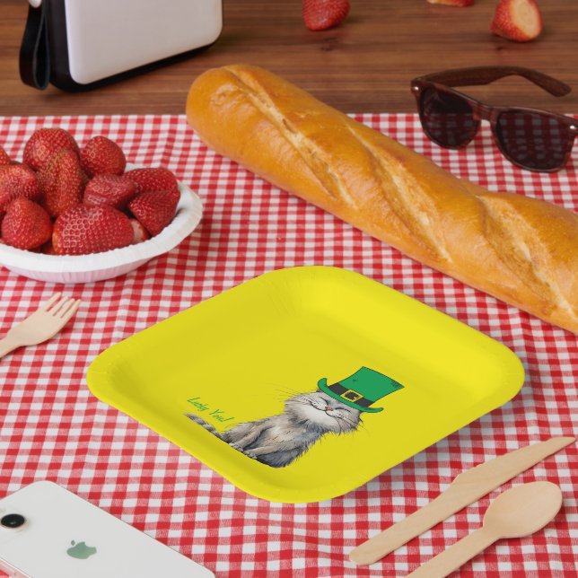 Plato De Papel Un gato irlandés feliz (Picnic)