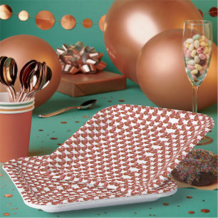 Plato De Papel Un papel enrollado de papel envuelto con una fiest