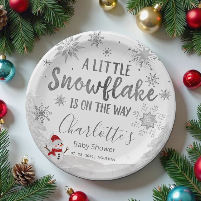 Plato De Papel Un poco de Baby Shower gris con copo de nieve (Subido por el creador)