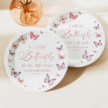 Plato De Papel Una Mariposa Rosa Está En Camino De Baby Shower<br><div class="desc">Estos son elegantes y suaves rosa Un poco de mariposa está en el camino de las placas de papel Baby Shower!</div>