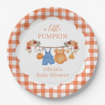 Una pequeña ducha de bebé de calabaza de otoño
