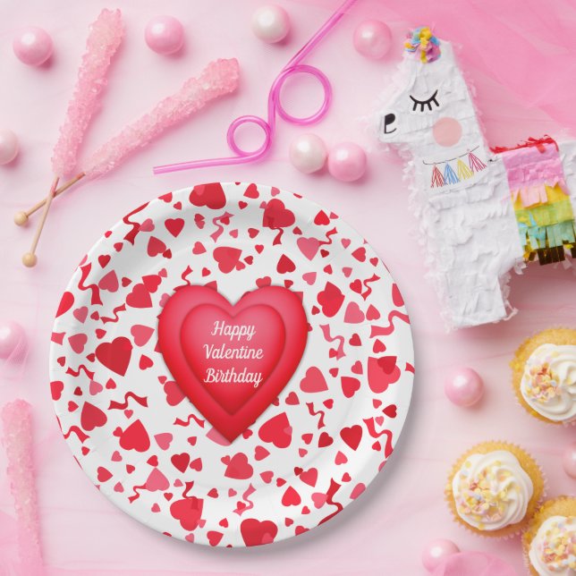 Plato De Papel Valentine Cumpleaños Red Confetti Heart Personaliz (Fiesta)