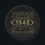 Plato De Papel Vintage 1940 80th Birthday Premium Quality<br><div class="desc">Una buena idea de regalo de cumpleaños que dice 'Vintage,  calidad premium,  envejecido a la perfección'. Perfecto para celebrar los 80 años de los hombres y mujeres que nacieron en 1940!'</div>